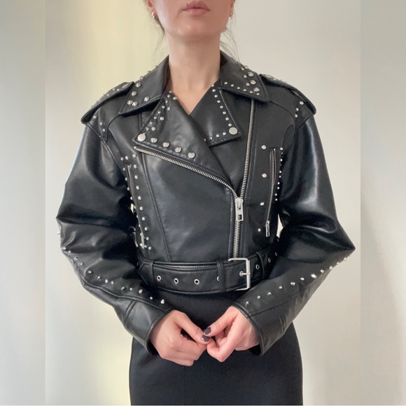 BLOGGERS FAV ZARA STUDDED FAUX LEATHER JACKET - Picture 4 of 15